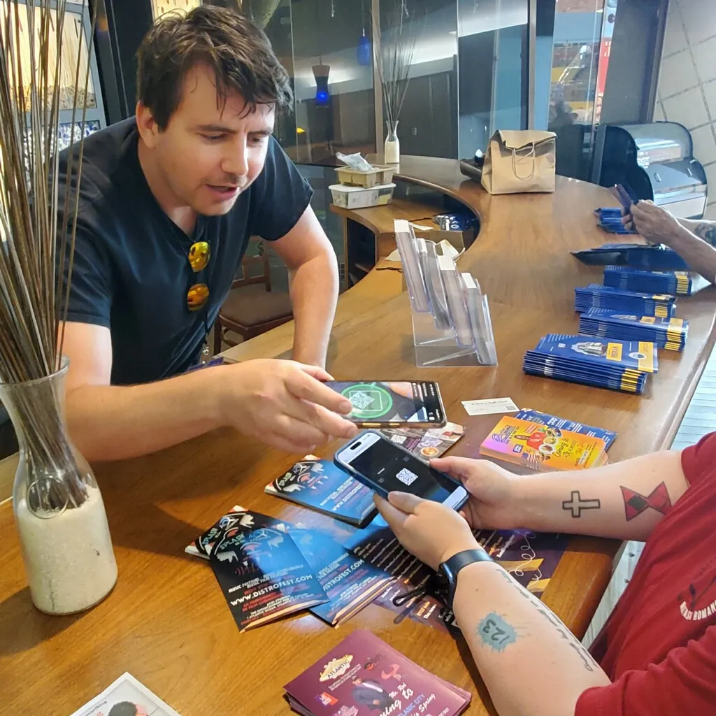 Mike scanning at event